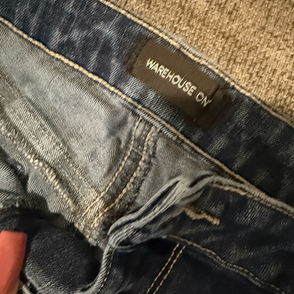 Classic Blue Women's Skinny Jeans - Picture 3 of 3